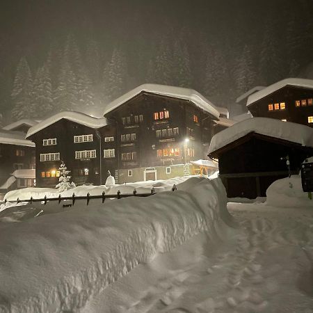 Haus Diezig Goms エクステリア 写真